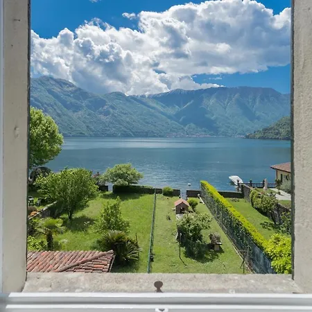Tina's Window On By Rent Appartement Mezzegra